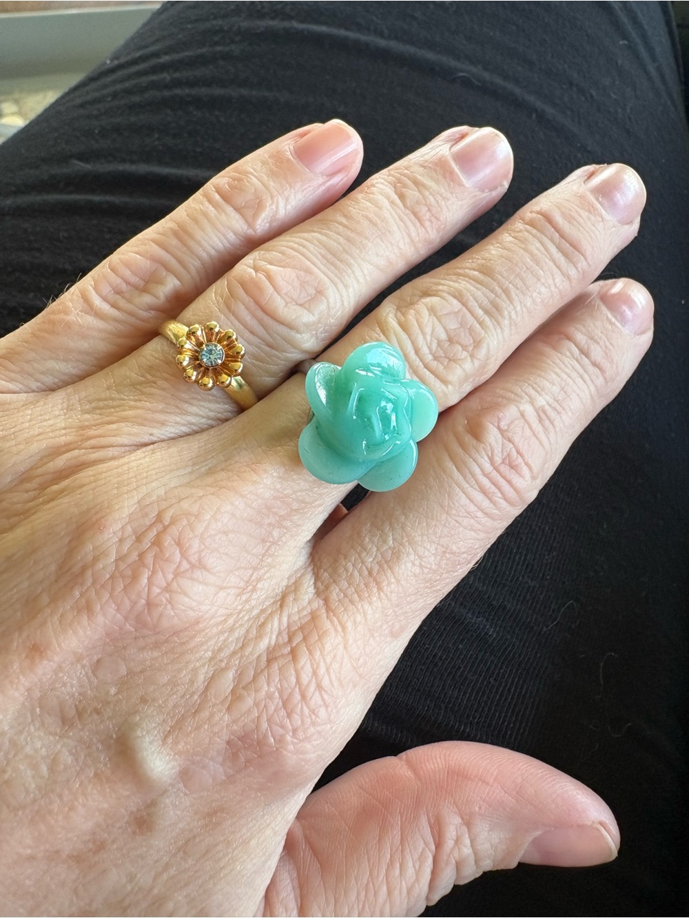 Set of 2 rings made from vintage clip earrings. Size adjustable.